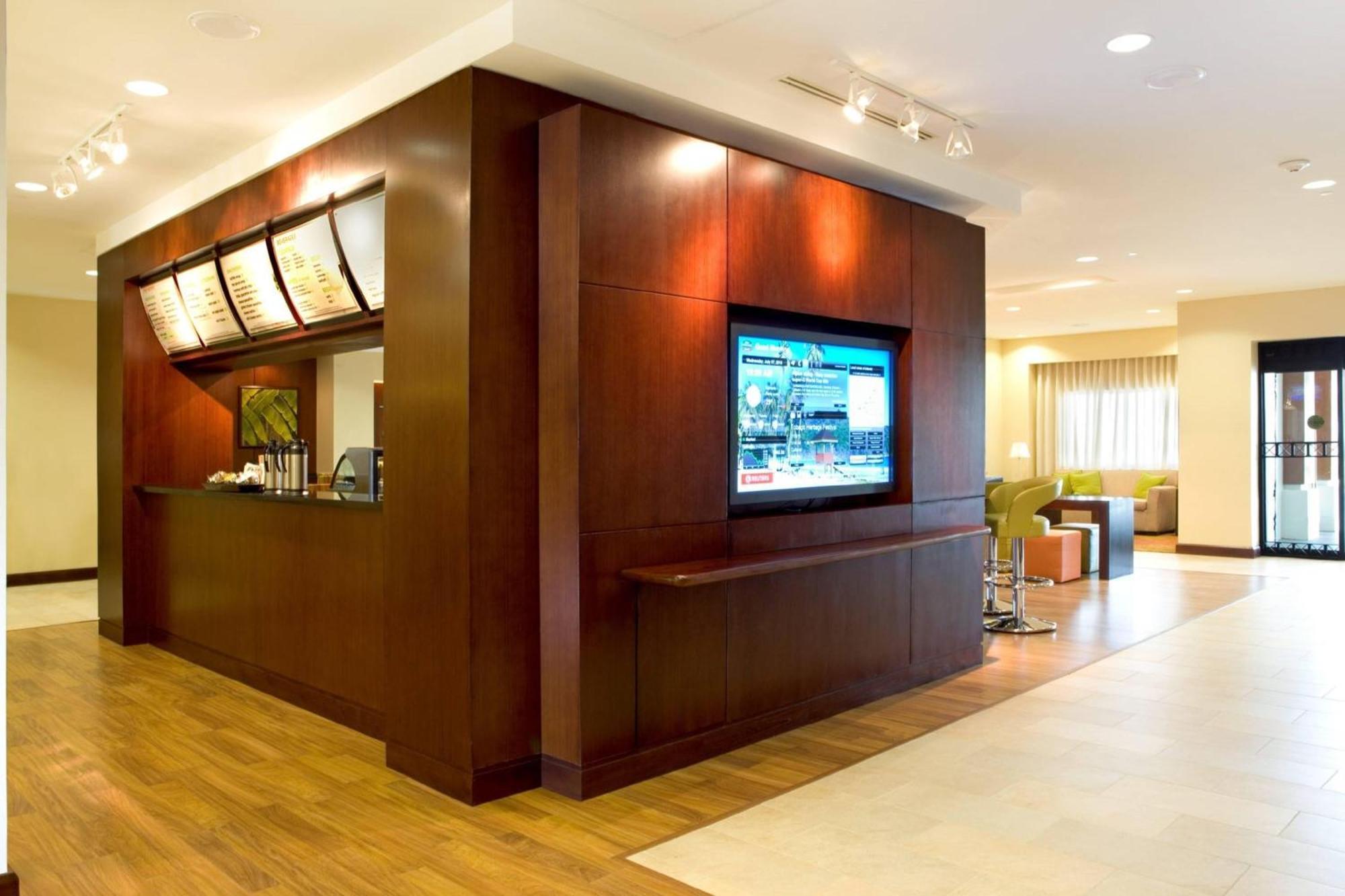 Courtyard By Marriott Port Of Spain Exteriör bild
