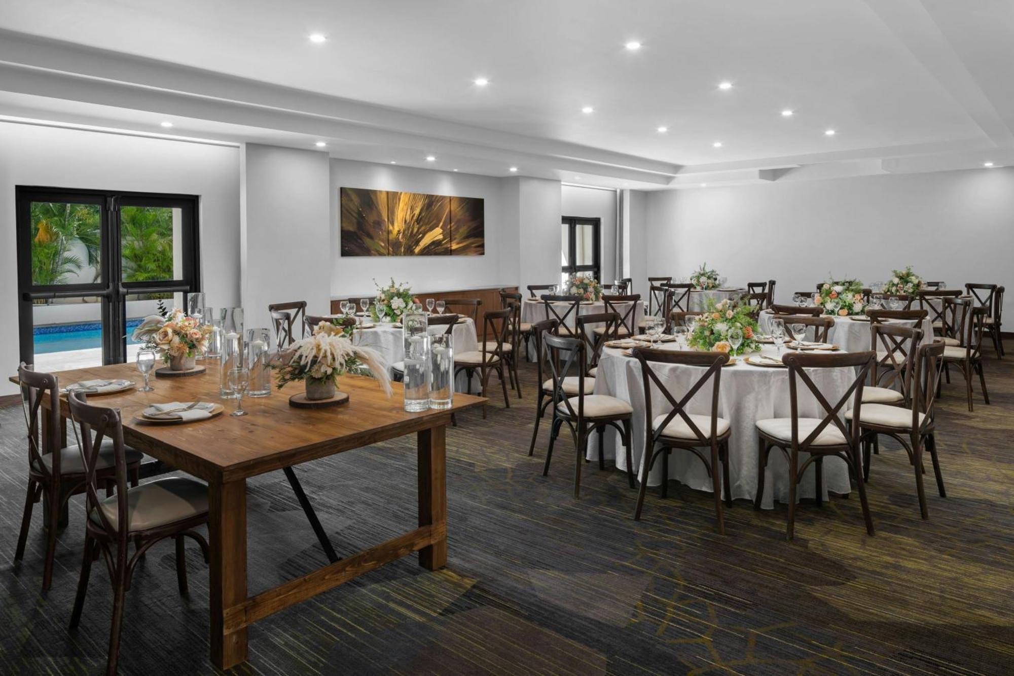 Courtyard By Marriott Port Of Spain Exteriör bild